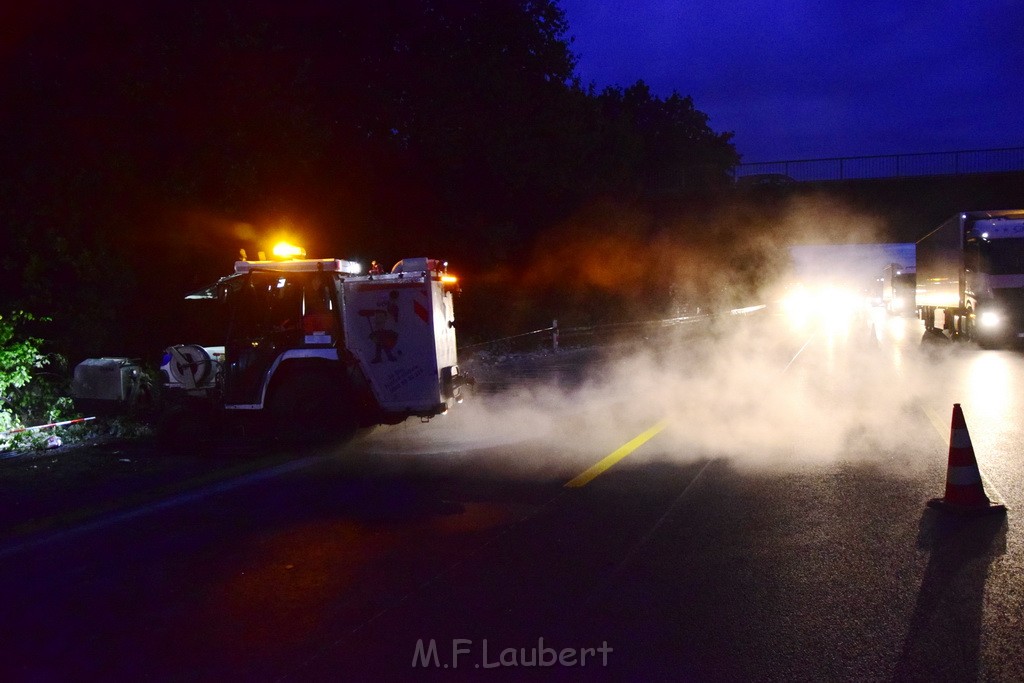 Schwerer VU A 3 Rich Oberhausen Hoehe AK Leverkusen P200.JPG - Miklos Laubert